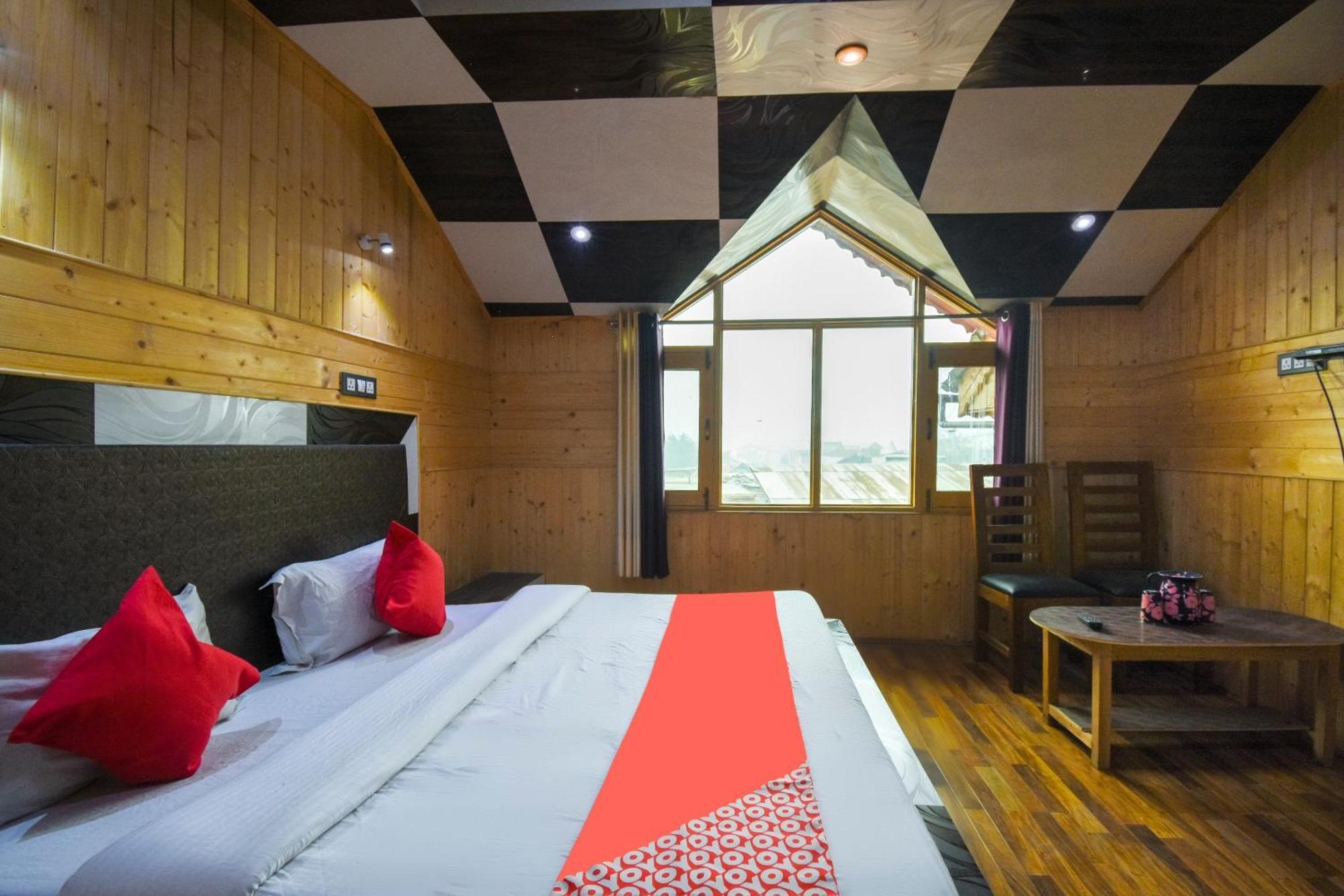 Oyo Hotel New Divine Kashmir Durgjan Exterior photo