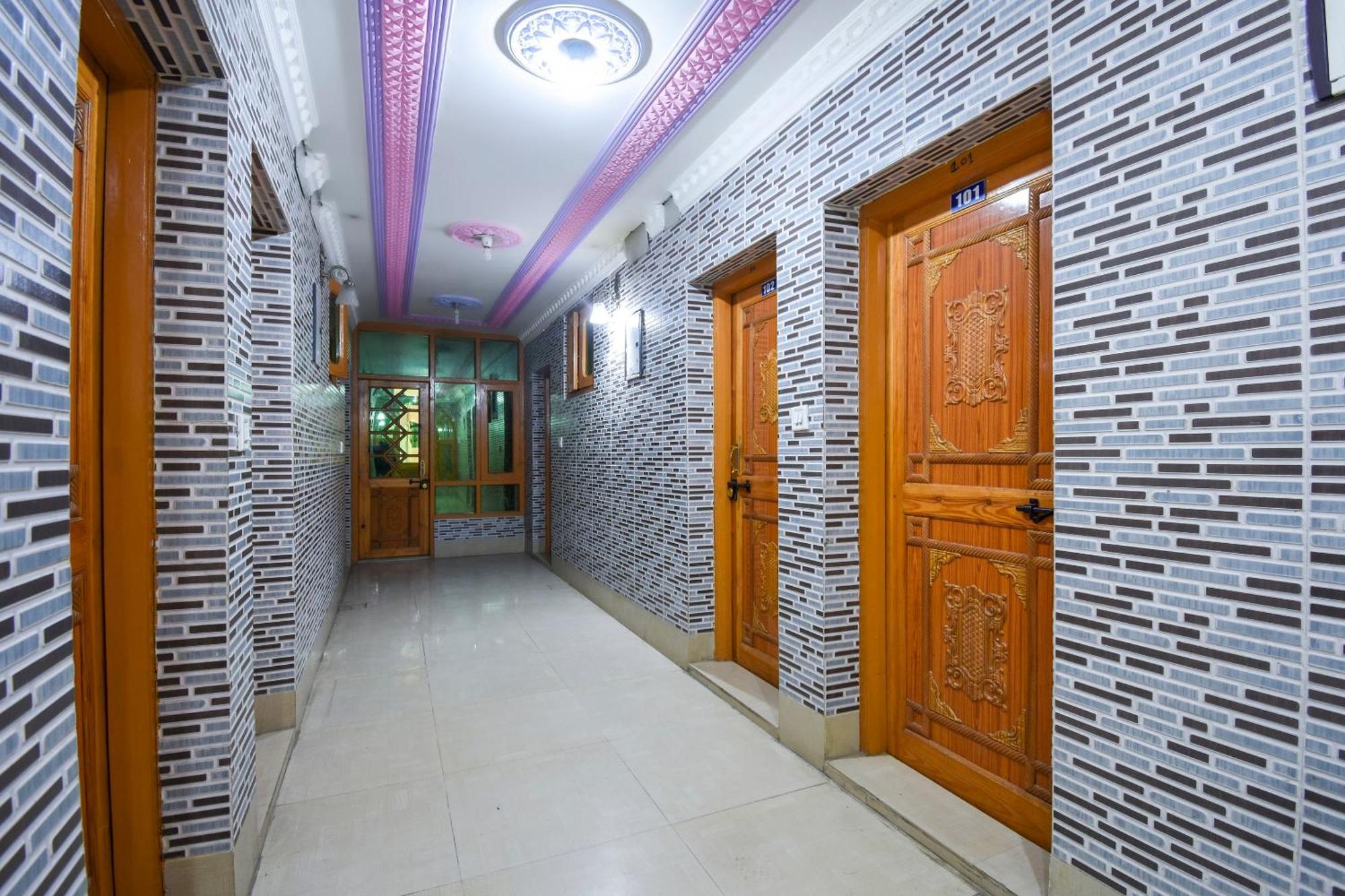 Oyo Hotel New Divine Kashmir Durgjan Exterior photo